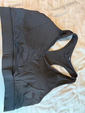 Black Racerback Fabletics Bra